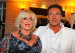 Noordwijk, 2 Mei 2010 Hotel van Oranje, Feest Gerard Joling t.g.v.
het 25 jaar artiesten jubileum
Gerard Joling met zijn vriendin Karin Bloemen
Foto Peter Smulders BV