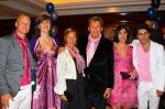 Noordwijk, 2 Mei 2010 Hotel van Oranje, Feest Gerard Joling t.g.v.
het 25 jaar artiesten jubileum
Henny Huisman met zijn vrouw en gezin
Foto Peter Smulders BV