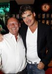 Amsterdam 22 mei 2010
Toppers in de arena met Rene Froger Gerard Joling Jeroen v d Boom en Gordon. Jeroen v d Boom en zijn vrouw Dani
Peter Smulders bv