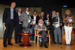 Laren 19 april 2010
Presentatie boek en de 85 e verjaardag van Johnny Kraaijkamp sr in het Rosa Spier huis. Johhny met Willeke Alberti Mies Bouwman Andre v Duin Lex Daniels Adele Bloemendaal Johnny Jr Martine Bijl ea
Peter Smulders bv