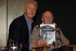 Laren 19 april 2010
Presentatie boek en de 85 e verjaardag van Johnny Kraaijkamp sr in het Rosa Spier huis. Johnny met Andre v Duin
Peter Smulders bv