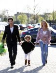 Abcoude 22 april 2010
Opening nieuwe pand Marco Borsato in Abcoude. Jorgos ex Leontien met vrouw Nicole en dochter
Peter Smulders bv