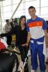 Noordwijk en Schiphol 19 mei 2010
Vertrek Nederlands elftal met vrouwen en kinderen naar Oostenrijk voor trainingskamp ivm WK voetbal. Khalid Boulahrouz met zijn vrouw Sabia
Peter Smulders bv