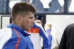 Noordwijk en Schiphol 19 mei 2010
Vertrek Nederlands elftal met vrouwen en kinderen naar Oostenrijk voor trainingskamp ivm WK voetbal. Klaas jan Huntelaar met vriendin Sanne en zoontje Seb
Peter Smulders bv