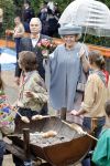 Wemeldinge/Middelburg  30 april 2010
Koningin Beatrix Prins Willem Alexander Prinses Maxima Prins Friso Prinses mabel Wisse Smit Prins Constantijn Prinses laurentien Pieter v Vollenhoven Prinses Margriet Prins Bernhard jr en Prinses Annette Prins Pieter Christiaan Prinses Anita Prins Floris en Prinses Aimee vieren koninginnedag.
Peter Smulders bv
