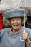 Wemeldinge/Middelburg  30 april 2010
Koningin Beatrix Prins Willem Alexander Prinses Maxima Prins Friso Prinses mabel Wisse Smit Prins Constantijn Prinses laurentien Pieter v Vollenhoven Prinses Margriet Prins Bernhard jr en Prinses Annette Prins Pieter Christiaan Prinses Anita Prins Floris en Prinses Aimee vieren koninginnedag.
Peter Smulders bv
