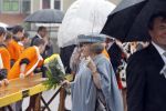 Wemeldinge/Middelburg  30 april 2010
Koningin Beatrix Prins Willem Alexander Prinses Maxima Prins Friso Prinses mabel Wisse Smit Prins Constantijn Prinses laurentien Pieter v Vollenhoven Prinses Margriet Prins Bernhard jr en Prinses Annette Prins Pieter Christiaan Prinses Anita Prins Floris en Prinses Aimee vieren koninginnedag.
Peter Smulders bv