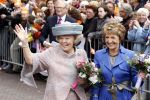 Wemeldinge/Middelburg  30 april 2010
Koningin Beatrix Prins Willem Alexander Prinses Maxima Prins Friso Prinses mabel Wisse Smit Prins Constantijn Prinses laurentien Pieter v Vollenhoven Prinses Margriet Prins Bernhard jr en Prinses Annette Prins Pieter Christiaan Prinses Anita Prins Floris en Prinses Aimee vieren koninginnedag.
Peter Smulders bv