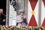 Wemeldinge/Middelburg  30 april 2010
Koningin Beatrix Prins Willem Alexander Prinses Maxima Prins Friso Prinses mabel Wisse Smit Prins Constantijn Prinses laurentien Pieter v Vollenhoven Prinses Margriet Prins Bernhard jr en Prinses Annette Prins Pieter Christiaan Prinses Anita Prins Floris en Prinses Aimee vieren koninginnedag.
Peter Smulders bv