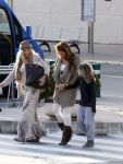 Ibiza 2 mei 2010
Marco Borsato met Leontine Borsato Luca Jada Senna en moeder Mary Borsato op vakantie op ibiza.
Peter Smulders bv
