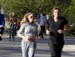 Amsterdam 23 april 2010
Lieke v Lexmond en haar nieuwe vriend Jeroen Kool hard aan het lopen in het Vondelpark.
Peter Smulder bv