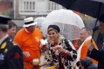 Wemeldinge/Middelburg  30 april 2010
Koningin Beatrix Prins Willem Alexander Prinses Maxima Prins Friso Prinses mabel Wisse Smit Prins Constantijn Prinses laurentien Pieter v Vollenhoven Prinses Margriet Prins Bernhard jr en Prinses Annette Prins Pieter Christiaan Prinses Anita Prins Floris en Prinses Aimee vieren koninginnedag.
Peter Smulders bv