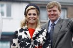 Wemeldinge/Middelburg  30 april 2010
Koningin Beatrix Prins Willem Alexander Prinses Maxima Prins Friso Prinses mabel Wisse Smit Prins Constantijn Prinses laurentien Pieter v Vollenhoven Prinses Margriet Prins Bernhard jr en Prinses Annette Prins Pieter Christiaan Prinses Anita Prins Floris en Prinses Aimee vieren koninginnedag.
Peter Smulders bv