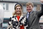 Wemeldinge/Middelburg  30 april 2010
Koningin Beatrix Prins Willem Alexander Prinses Maxima Prins Friso Prinses mabel Wisse Smit Prins Constantijn Prinses laurentien Pieter v Vollenhoven Prinses Margriet Prins Bernhard jr en Prinses Annette Prins Pieter Christiaan Prinses Anita Prins Floris en Prinses Aimee vieren koninginnedag.
Peter Smulders bv