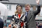 Wemeldinge/Middelburg  30 april 2010
Koningin Beatrix Prins Willem Alexander Prinses Maxima Prins Friso Prinses mabel Wisse Smit Prins Constantijn Prinses laurentien Pieter v Vollenhoven Prinses Margriet Prins Bernhard jr en Prinses Annette Prins Pieter Christiaan Prinses Anita Prins Floris en Prinses Aimee vieren koninginnedag.
Peter Smulders bv