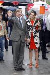 Wemeldinge/Middelburg  30 april 2010
Koningin Beatrix Prins Willem Alexander Prinses Maxima Prins Friso Prinses mabel Wisse Smit Prins Constantijn Prinses laurentien Pieter v Vollenhoven Prinses Margriet Prins Bernhard jr en Prinses Annette Prins Pieter Christiaan Prinses Anita Prins Floris en Prinses Aimee vieren koninginnedag.
Peter Smulders bv
