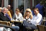 Amsterdam 18 april 2010
Patricia Paay met haar vriend Nicky v Dam en haar schoonvader op terras bij de joffers.
Peter Smulders bv