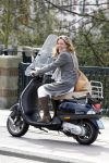 Amsterdam 16 april 2010
Pauline de Wilde op vespa scooter.
Peter Smulders bv
