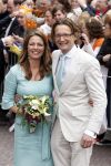 Wemeldinge/Middelburg  30 april 2010
Koningin Beatrix Prins Willem Alexander Prinses Maxima Prins Friso Prinses mabel Wisse Smit Prins Constantijn Prinses laurentien Pieter v Vollenhoven Prinses Margriet Prins Bernhard jr en Prinses Annette Prins Pieter Christiaan Prinses Anita Prins Floris en Prinses Aimee vieren koninginnedag.
Peter Smulders bv