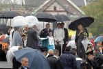 Wemeldinge/Middelburg  30 april 2010
Koningin Beatrix Prins Willem Alexander Prinses Maxima Prins Friso Prinses mabel Wisse Smit Prins Constantijn Prinses laurentien Pieter v Vollenhoven Prinses Margriet Prins Bernhard jr en Prinses Annette Prins Pieter Christiaan Prinses Anita Prins Floris en Prinses Aimee vieren koninginnedag.
Peter Smulders bv