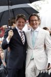 Wemeldinge/Middelburg  30 april 2010
Koningin Beatrix Prins Willem Alexander Prinses Maxima Prins Friso Prinses mabel Wisse Smit Prins Constantijn Prinses laurentien Pieter v Vollenhoven Prinses Margriet Prins Bernhard jr en Prinses Annette Prins Pieter Christiaan Prinses Anita Prins Floris en Prinses Aimee vieren koninginnedag.
Peter Smulders bv
