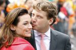 Wemeldinge/Middelburg  30 april 2010
Koningin Beatrix Prins Willem Alexander Prinses Maxima Prins Friso Prinses mabel Wisse Smit Prins Constantijn Prinses laurentien Pieter v Vollenhoven Prinses Margriet Prins Bernhard jr en Prinses Annette Prins Pieter Christiaan Prinses Anita Prins Floris en Prinses Aimee vieren koninginnedag.
Peter Smulders bv