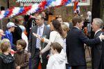 Wemeldinge/Middelburg  30 april 2010
Koningin Beatrix Prins Willem Alexander Prinses Maxima Prins Friso Prinses mabel Wisse Smit Prins Constantijn Prinses laurentien Pieter v Vollenhoven Prinses Margriet Prins Bernhard jr en Prinses Annette Prins Pieter Christiaan Prinses Anita Prins Floris en Prinses Aimee vieren koninginnedag.
Peter Smulders bv