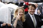 Wemeldinge/Middelburg  30 april 2010
Koningin Beatrix Prins Willem Alexander Prinses Maxima Prins Friso Prinses mabel Wisse Smit Prins Constantijn Prinses laurentien Pieter v Vollenhoven Prinses Margriet Prins Bernhard jr en Prinses Annette Prins Pieter Christiaan Prinses Anita Prins Floris en Prinses Aimee vieren koninginnedag.
Peter Smulders bv