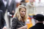 Wemeldinge/Middelburg  30 april 2010
Koningin Beatrix Prins Willem Alexander Prinses Maxima Prins Friso Prinses mabel Wisse Smit Prins Constantijn Prinses laurentien Pieter v Vollenhoven Prinses Margriet Prins Bernhard jr en Prinses Annette Prins Pieter Christiaan Prinses Anita Prins Floris en Prinses Aimee vieren koninginnedag.
Peter Smulders bv