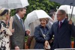 Wemeldinge/Middelburg  30 april 2010
Koningin Beatrix Prins Willem Alexander Prinses Maxima Prins Friso Prinses mabel Wisse Smit Prins Constantijn Prinses laurentien Pieter v Vollenhoven Prinses Margriet Prins Bernhard jr en Prinses Annette Prins Pieter Christiaan Prinses Anita Prins Floris en Prinses Aimee vieren koninginnedag.
Peter Smulders bv
