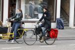 Amsterdam 16 april 2010
Susan Visser met ... op fiets in Amsterdam.
Peter Smulders bv
