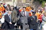 Thorn en Weert 30 april 2011
Koninginnedag in Limburg . Aanwezige zijn Koningin Beatrix Prins Willem Alexander Prinses Maxima Friso Mabel Wisse Smit Constantijn Laurentien Pieter v Vollenhoven Prinses Margriet Prins Maurits Prinses Marilene Bernhard Jr Annette Pieter Christiaan Anita Floris en Aimee. Bertus Holkema
Peter Smulders bv