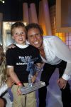 Ede 15 april 2011
Finale van Sterren dansen op het ijs met Michael Boogert en Jenny Smit. Gerard Joling en Nance Cooolen presenteren het programma.
Peter Smulders bv