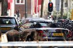 Amsterdam 21 april 2011
Miralem Sulejmani met zijn zwangere vriendin op de cornelis schuytstraat.
Hij rijdt in een mercedes cabrio
Peter Smulders bv