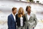 Amsterdam 7 april 2011
Presentatie cast Nova Zembla bij het Hilton. Reinout Oerlemans is regisseur en producent en Doutzen Kroes en Robert de Hoog spelen oa in de film.
Peter Smulders bv