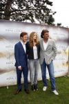 Amsterdam 7 april 2011
Presentatie cast Nova Zembla bij het Hilton. Reinout Oerlemans is regisseur en producent en Doutzen Kroes en Robert de Hoog spelen oa in de film.
Peter Smulders bv