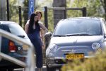 Vinkeveen 19 april 2011
Roxeanne Hazes krijgt haar eerste auto een fiat 500 . Ze ging hem samen met haar moeder Rachel ophalen en daarna aan haar broer Andre jr laten zien op school.
Peter Smulders bv