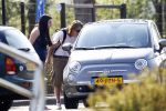 Vinkeveen 19 april 2011
Roxeanne Hazes krijgt haar eerste auto een fiat 500 . Ze ging hem samen met haar moeder Rachel ophalen en daarna aan haar broer Andre jr laten zien op school.
Peter Smulders bv