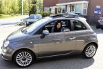 Vinkeveen 19 april 2011
Roxeanne Hazes krijgt haar eerste auto een fiat 500 . Ze ging hem samen met haar moeder Rachel ophalen en daarna aan haar broer Andre jr laten zien op school.
Peter Smulders bv