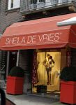 Amsterdam 1 februari 2011
Sheila de Vries stopt met haar winkel.
Peter Smulders bv