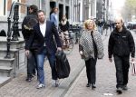 Amsterdam 24 april 2012
Presentatie l Homo met Linda de Mol en op de cover kussend Thijs Romer en Tygo Gernandt. Anita Meyer met ex Ton de Leeuwe
Peter Smulders bv