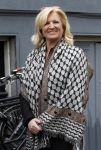 Amsterdam 24 april 2012
Presentatie l Homo met Linda de Mol en op de cover kussend Thijs Romer en Tygo Gernandt. Anita Meyer met ex Ton de Leeuwe
Peter Smulders bv