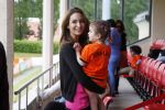 Lausanne, 17 en 18 Mei 2012
Trainingskamp Nederlands elftal op weg naar EK 2012
Robin v Persie samen met zijn vrouw Bouchra v Persie en hun kinderen
Foto Peter Smulders BV