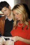 Amsterdam, 3 Mei 2012 Presentatie Nieuw Magazine RAFAEL in Cafe Vak zuid, Olympisch Stadion.
Rafel v d Vaart samen met zijn vrouw Sylvie v d Vaart
Candy Dulfer met partner
Foto Peter Smulders BV