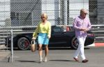 Monaco 7 mei 2012
Connie Breukhoven en haar nieuwe vriend Ben Angelier vier met zijn kinderen en vrienden zijn 60e verjaardag. Ze vertrekken bij zijn huis / appartement met rolls royce cabrio.
Peter Smulders bv