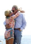 Cannes 10 mei 2012
Connie Breukhoven met haar nieuwe vriend Ben Angelier bij de strandtent van het Carlton Hotel in Cannes.
Peter Smulders bv