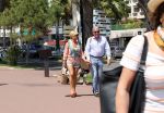 Cannes 10 mei 2012
Connie Breukhoven met haar nieuwe vriend Ben Angelier bij de strandtent van het Carlton Hotel in Cannes.
Peter Smulders bv