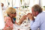 Cannes 10 mei 2012
Connie Breukhoven met haar nieuwe vriend Ben Angelier bij de strandtent van het Carlton Hotel in Cannes.
Peter Smulders bv