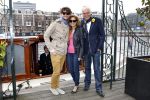 Amsterdam 20 april 2012
Jan Slagter gaat met de winnaars van het songfestival 2011
Ell en Nikki uit Azerbeidzjan varen op de amsterdamse grachten.
Peter Smulders bv