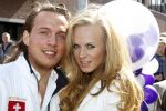 Hoofddorp 21 april 2012
Premiere sneeuwwitje in bioscoop Hoofddorp. Fleur Mignon met vriend
Peter Smulders bv